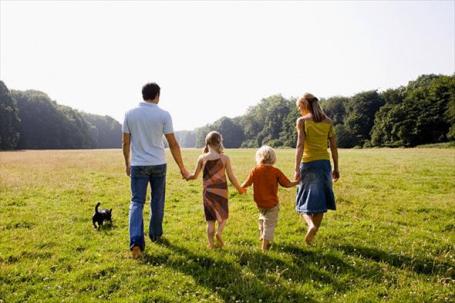 pourquoi-vous-devriez-marcher-en-famille-4-size-2